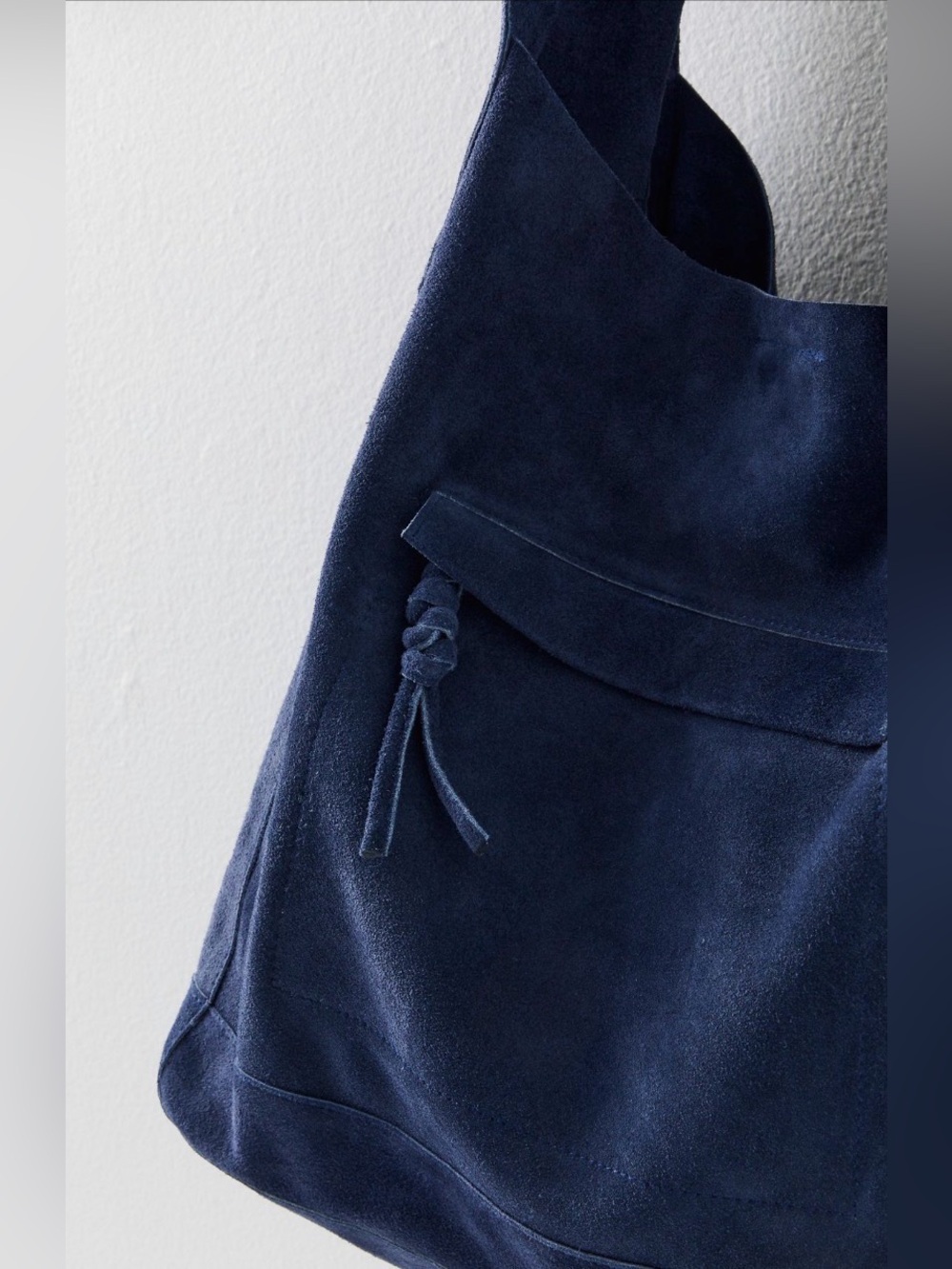 NWT Free People Jessa Suede Caryall ~Classic Navy~ - Picture 3 of 4
